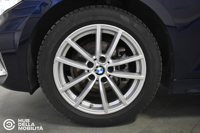 BMW 318d 48V Touring